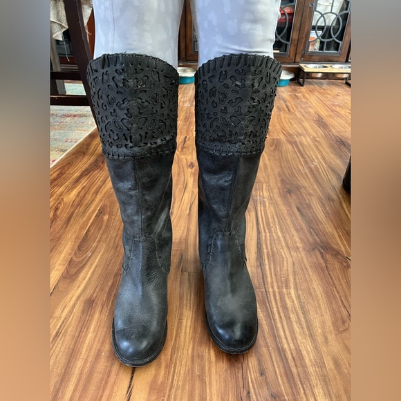 Corral tall leather leopard boots - Picture 7 of 11